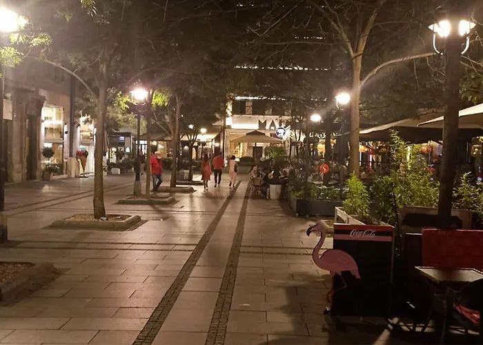 Prime Center - Walk To Attractions Belgrado